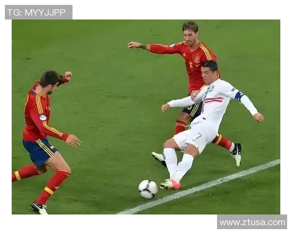 帅气足球明星的魅力与风采：他们如何在绿茵场上闪耀光芒